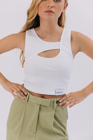 Asymmetric Top Branco