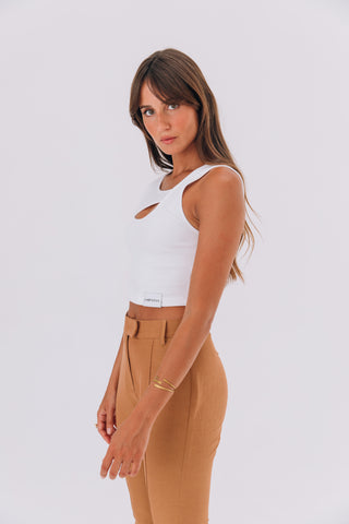 Asymmetric Top Branco